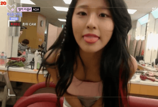 설현 혀.gif | 인스티즈