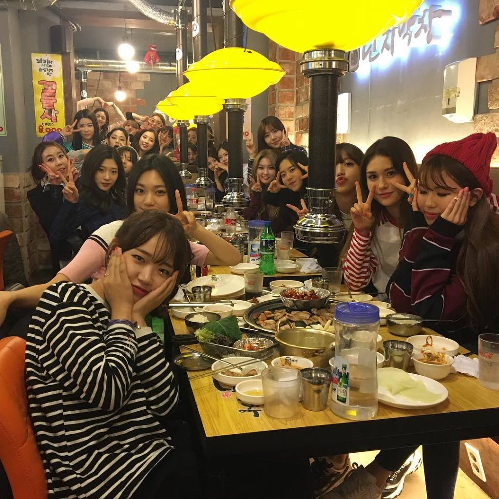 회식하는 프로듀스 22 | 인스티즈