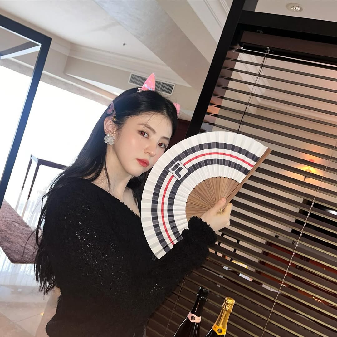 오키나와 촬영간 배우 한소희 근황.jpg | 인스티즈