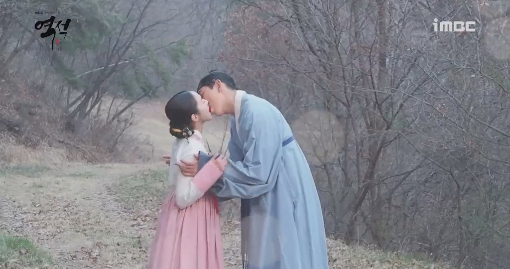 키스신 연습하는 배우들 | 인스티즈