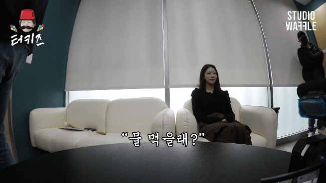 여자들이 설레한다는 남자의 센스있는 행동.......gif | 인스티즈