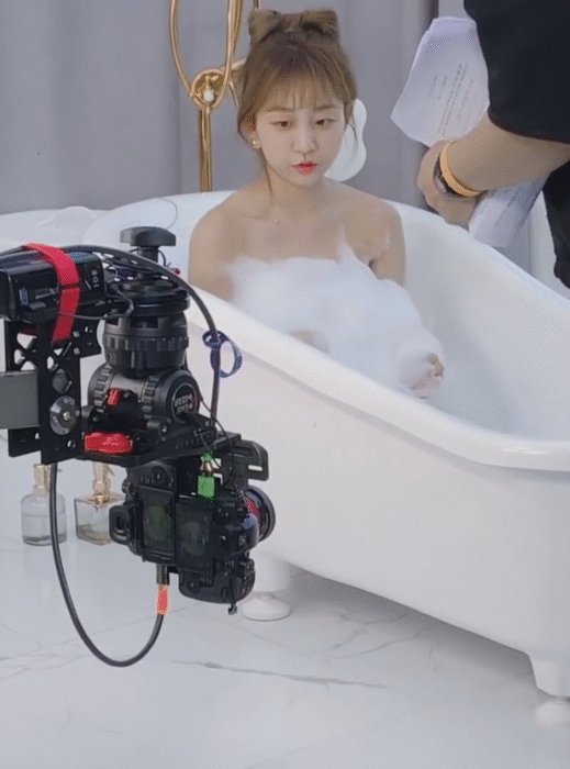 일 하는 표은지.gif | 인스티즈