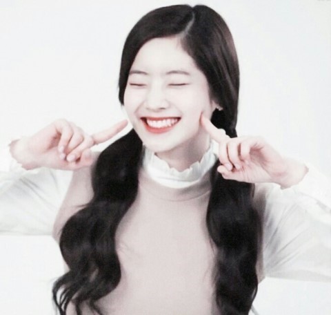 연예인 양갈래 머리모음♥ 여친,트와이스,레벨,에이핑크등 | 인스티즈