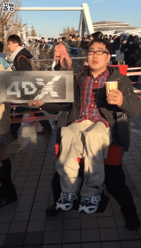 만점짜리 코스프레.gif | 인스티즈