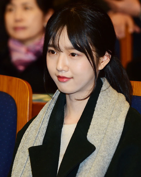 일반인인데 연예인을 능가하는 인기를 구가하던 유담 | 인스티즈