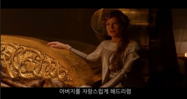 [마블] 토르에서 삭제되었던 로키 장면들(개짠내주의) | 인스티즈