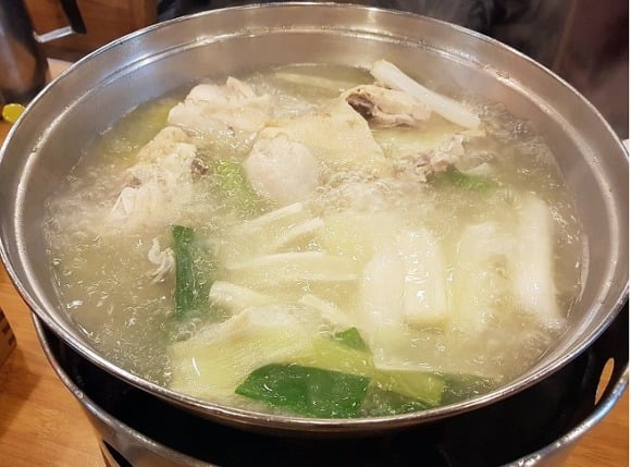 수요미식회에 소개된 서울 닭한마리 가게.jpg | 인스티즈