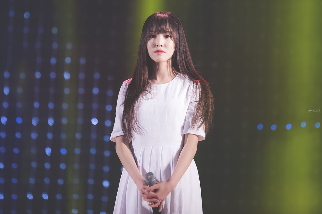 [여자친구] 문득 올려다 본 하늘이 이뻐서 유주 | 인스티즈