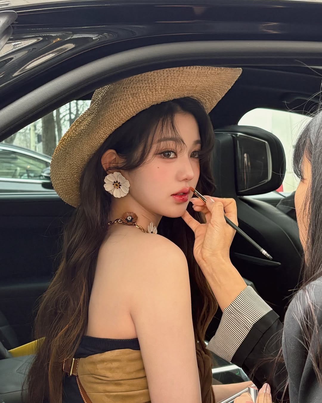 그냥 소소하게 이뻤던 카우걸 장원영.jpgif | 인스티즈