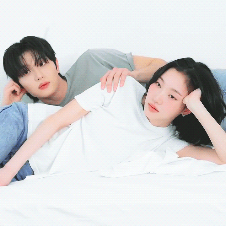 유미의세포들3 김고은X김재원 커플화보...jpgif | 인스티즈