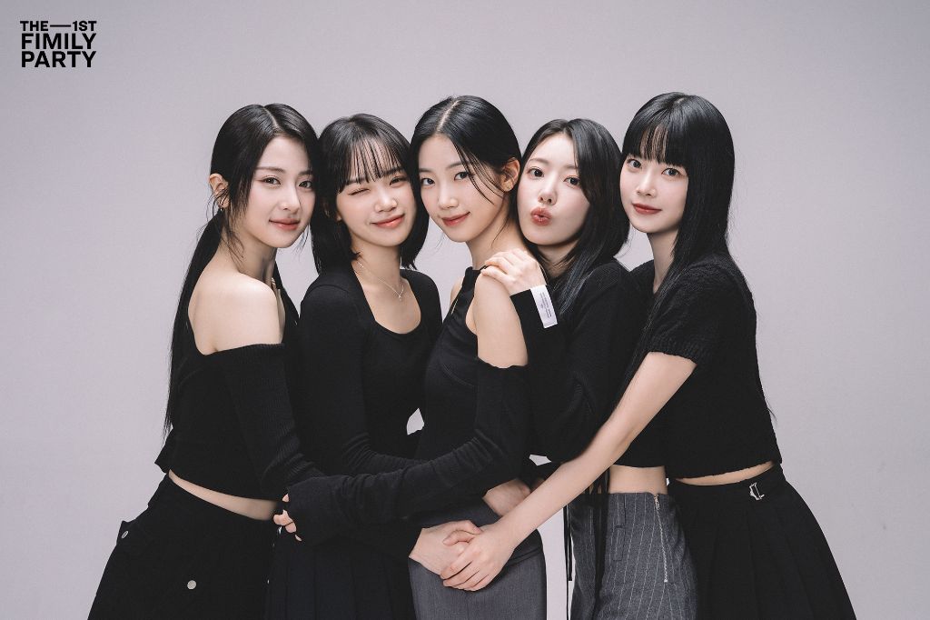 오늘자로 데뷔 4주년된 르세라핌 | 인스티즈