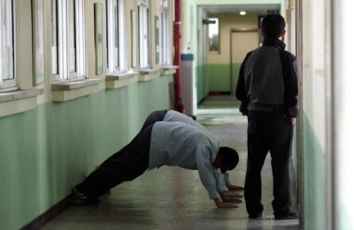 어느 정도의 체벌은 필요하다 vs 아니다 체벌은 절대 하면 안된다 | 인스티즈