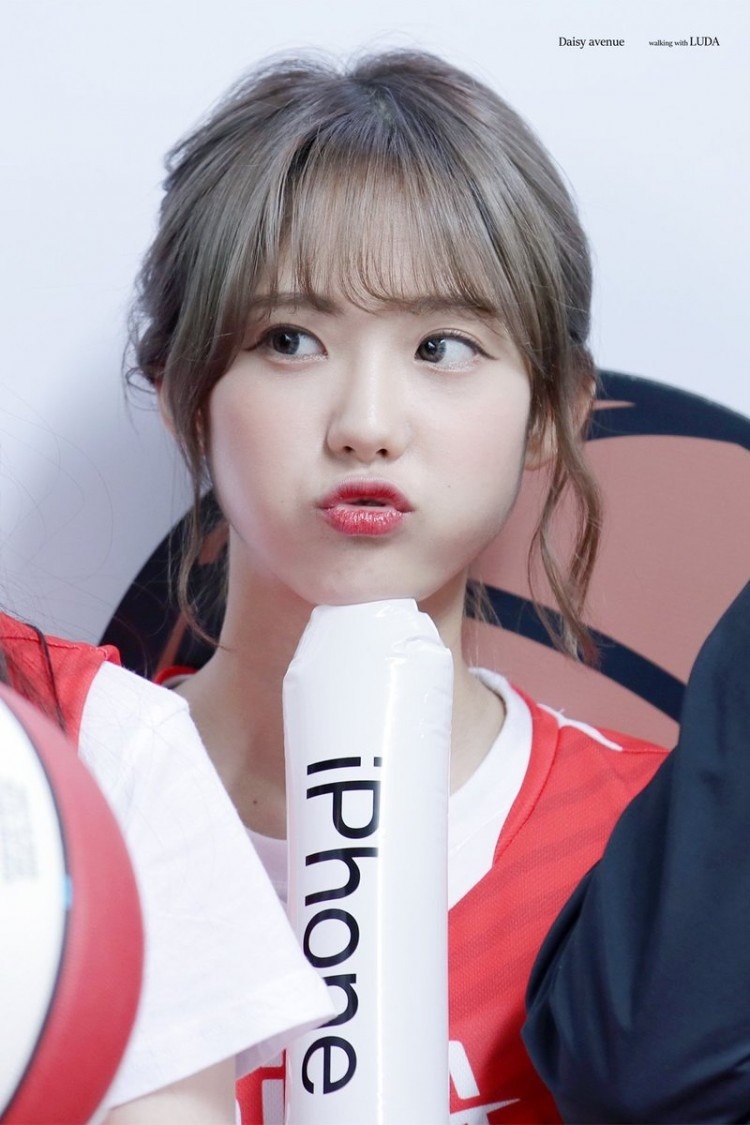 다양한 머리스타일 해도 다 어울리는 우주소녀 루다 | 인스티즈