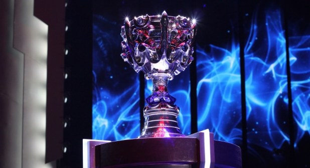 [LOL] 단 3명만이 가지고 있는 롤드컵 시즌 MVP | 인스티즈