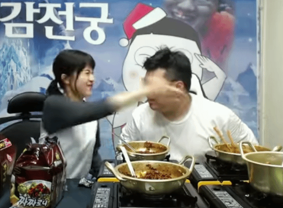 아프리카 tv에서 젤어린나이중에 젤돈잘버는 비제이 양팡 | 인스티즈
