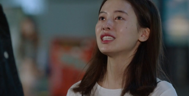 [청춘시대2] 랜선 차임 돋는 은재를 바라보는 종열의 표정 변화(+우리 모텔 가요).jpg | 인스티즈
