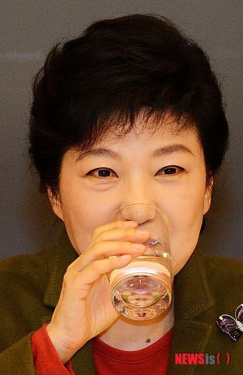 흙흙흙 형 저 오이인데요? (낭낭한 흙오이 사진들 준비함) | 인스티즈