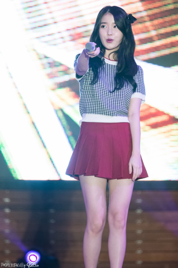 4년전 플레어스커트 아이유.jpg | 인스티즈