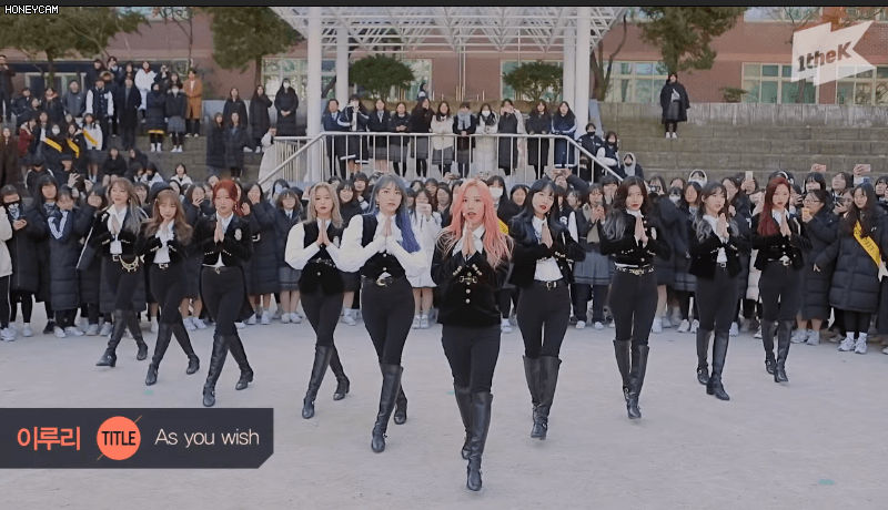 우주소녀 계절별 무대의상.jpgif | 인스티즈