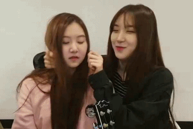 프리스틴 전용 장난감.gif | 인스티즈
