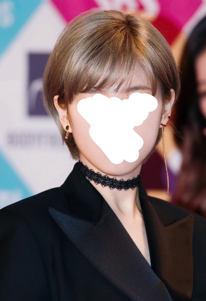 여러가지 이유로 사람들에게 진입장벽 높은 머리.jpg | 인스티즈