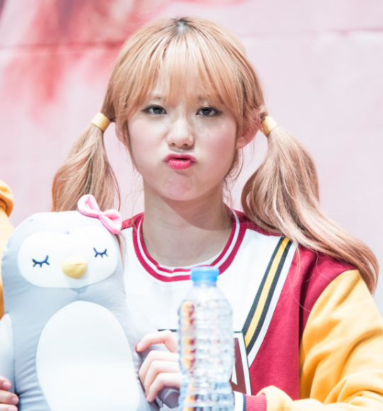 다양한 머리스타일 해도 다 어울리는 우주소녀 루다 | 인스티즈