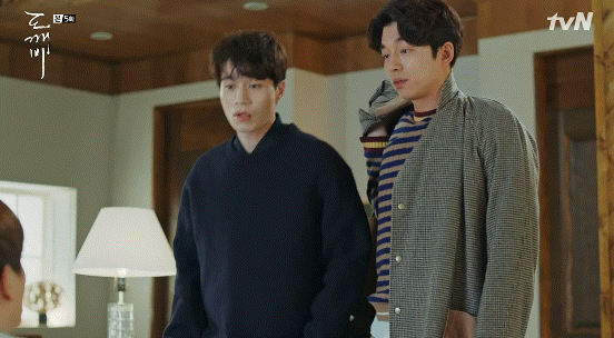 [도깨비] 생에 처음으로 구글 플레이스토어 가는 깨비와 사자.jpg | 인스티즈