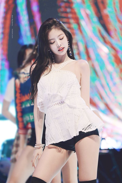 블랙핑크 어깨미인 제니 | 인스티즈