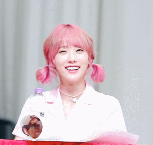 다양한 머리스타일 해도 다 어울리는 우주소녀 루다 | 인스티즈