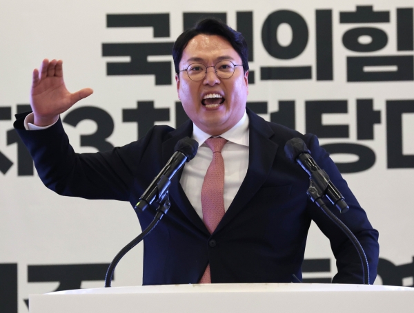 [잡담] 이 사람 정치인인데 너무 잘생겼음 | 인스티즈