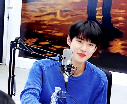 형은 힝.. 처럼 생기고 동생은 흥! 처럼 생겼다는 형제.gif | 인스티즈