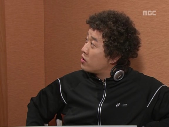 [거침없이하이킥] 장난감으로 싸우는 박해미랑 민용이 ㅋㅋㅋㅋㅋㅋ.jpg | 인스티즈