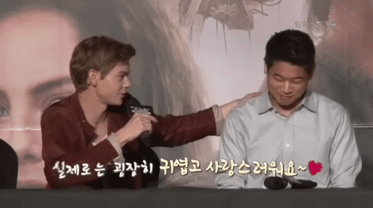 세계에서 가장 섹시한 남자 4위에 대한 이기홍 주변인들의 반응.jpg | 인스티즈
