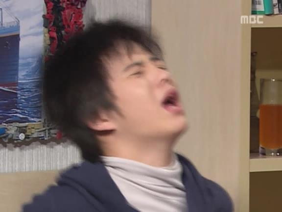 [거침없이하이킥] 민호가 유미랑 뽀뽀해서 충격받은 박해미 ㅋㅋㅋㅋㅋ.jpg | 인스티즈