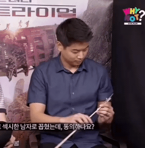 세계에서 가장 섹시한 남자 4위에 대한 이기홍 주변인들의 반응.jpg | 인스티즈