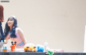 [여자친구] 은하 놀리기.gif | 인스티즈