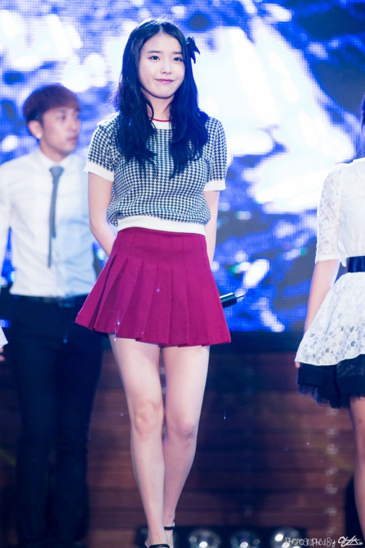 4년전 플레어스커트 아이유.jpg | 인스티즈