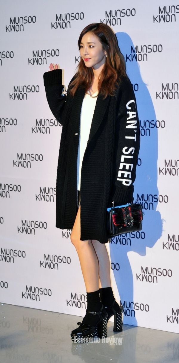 남자들이 탐낼만한 아이템 많은 산다라박 사복 패션.jpg | 인스티즈