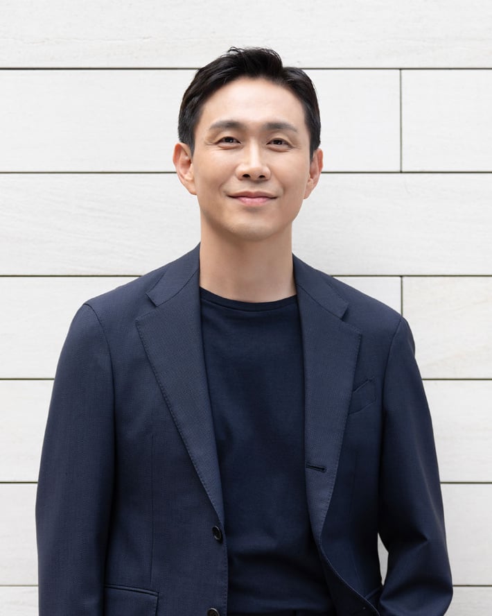 친형제처럼 닮은 배우 오정세와 이재원 | 인스티즈