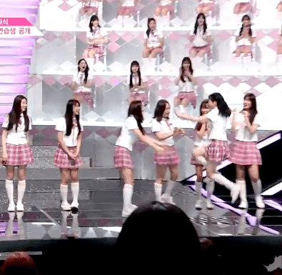 프듀48 한일 연습생의 우정.gif (장규리-노에) | 인스티즈