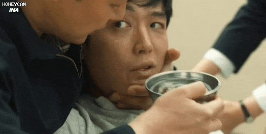[라이프온마스] 2018년 경찰 한태주의 눈물겨운 쌍팔년도 수사 적응기 속 | 인스티즈