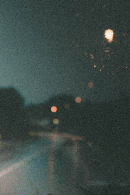  그리움을 모아 태우면 어떤 냄새가 날까 | 인스티즈