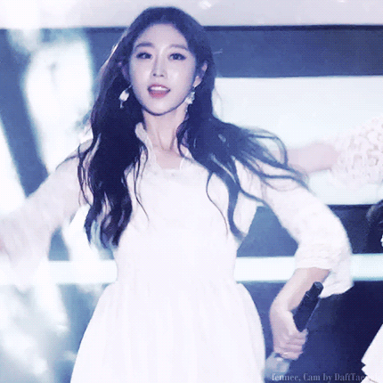 러블리즈 지수 진리의 흑발시절.gif | 인스티즈