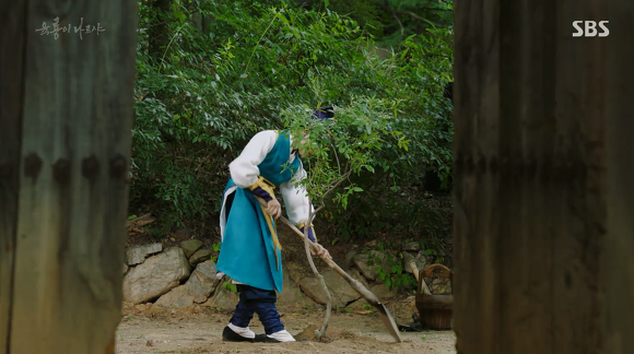 [육룡이나르샤] 극초반부터 시청자들을 멘붕에 빠뜨린 주인공의 아역시절 | 인스티즈