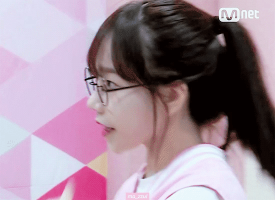 아이즈원) 조유리 안경짤 모음 2.gif | 인스티즈
