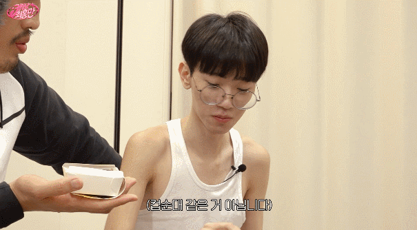 AI 의심되는 47kg 멸치남과 160kg 최홍만의 피지컬 차이 | 인스티즈