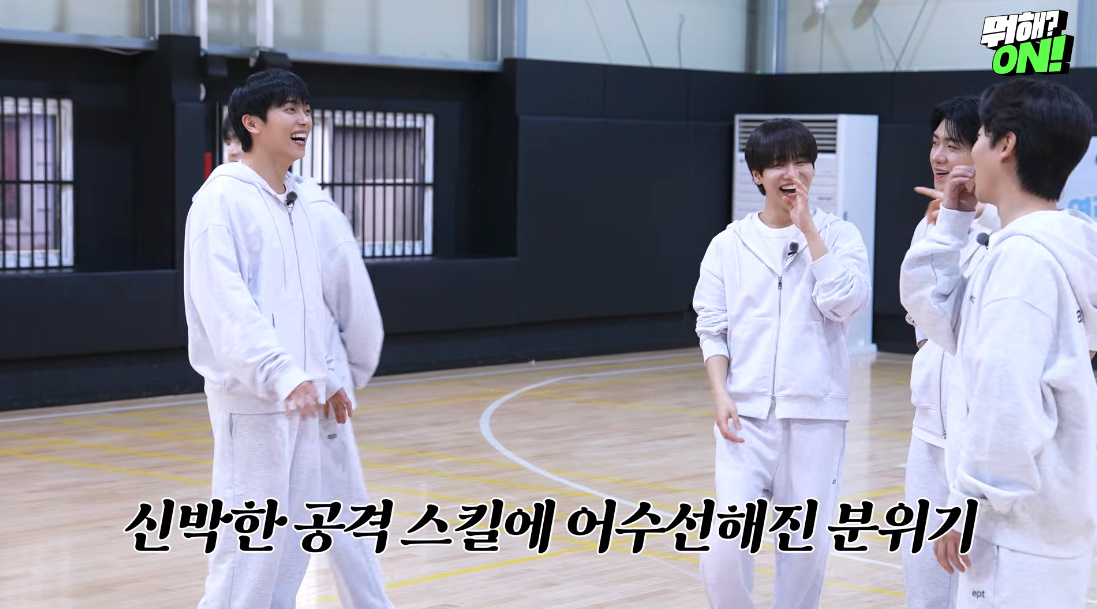 멤버들도 당황시킨 어느 남돌의 얼굴 공격...jpg | 인스티즈