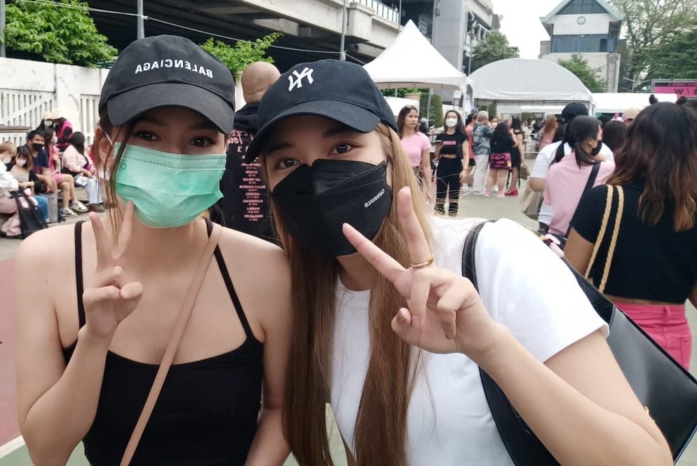 블랙핑크 태국콘 끝내주게 즐기고온 태국 여배우들.jpg | 인스티즈