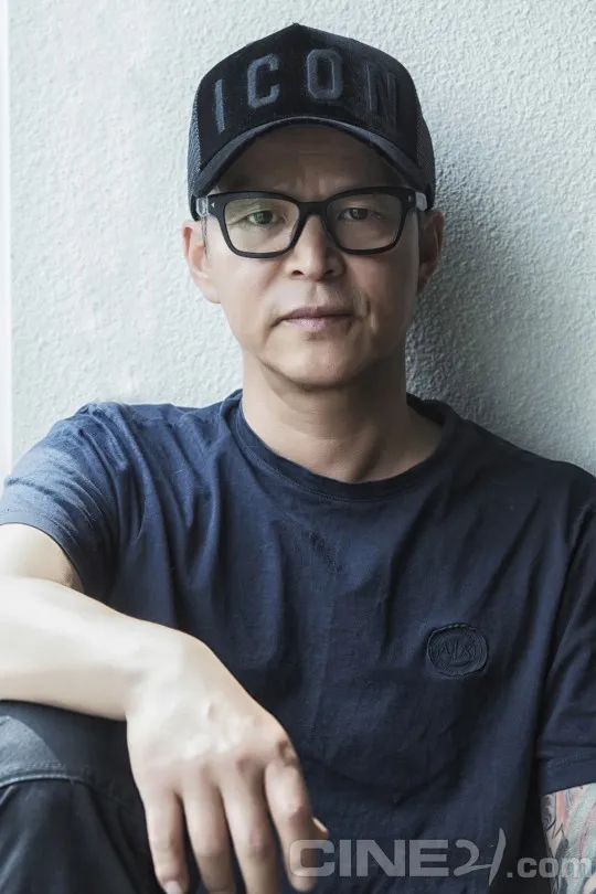 백상예술대상 영화부문 대상 수상자 '홍경표 촬영감독' 커리어 | 인스티즈