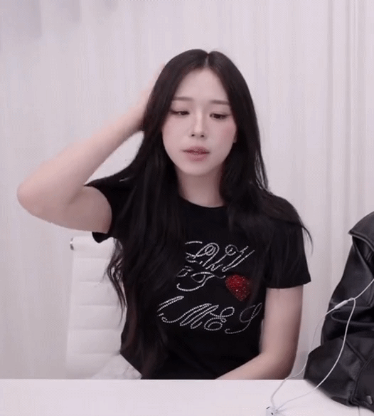 에겐력 상당한 김채연.gif | 인스티즈